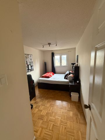 For Lease - 2 Ketchum Crescent Unit# MAIN &SECOND FLOOR, Markham, Ontario - Photo 3