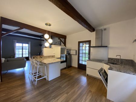 Location Maison 3 pièces 80m² CASTELNAUDARY 11400 - Photo 5