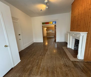 For Lease - 124 Baldwin Street Unit# 101, Toronto, Ontario - Photo 1