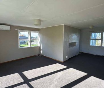 Ex Navy Home - Photo 3