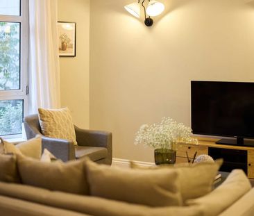 Swan Street - Photo 2