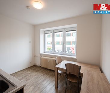 Pronájem bytu 1+1 36 m² - Fotografie 1