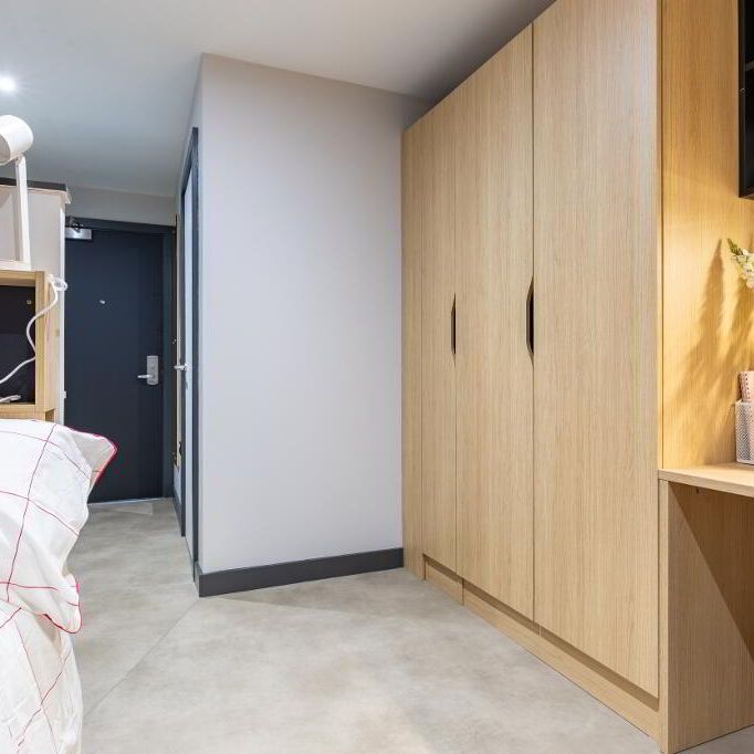 Premium Studio, Biscuit Factory, 140 Little Donegall St, Belfast, BT1 2FL - Photo 1