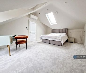 1 bedroom in a house share to rent - Photo 4