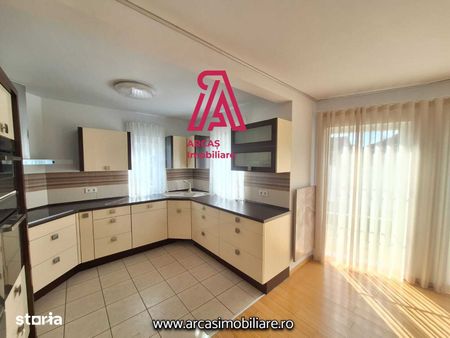Casă de închiriat - 5 camere cu garaj, Selimbar! - Photo 4