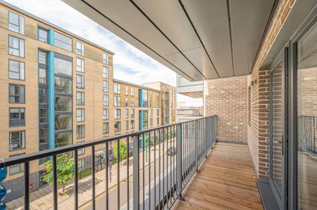 2 bedroom flat to rent - Photo 5