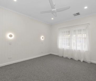 Ideal Beachside Lifestyle - Immaculately Renovated Two Bedroom Unit - Photo 1