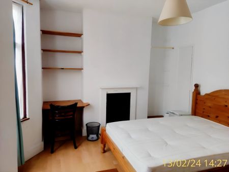 Bedroom 5 - Photo 3