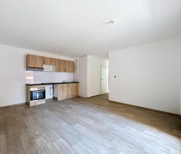 Location Appartement 3 pièces 57m² TOURCOING 59200 - Photo 4