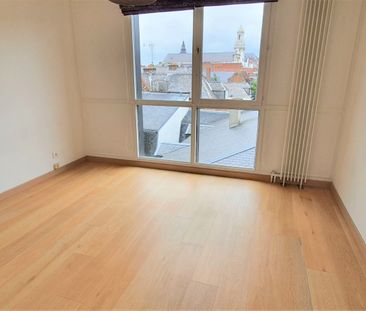 Location Appartement 3 pièces 89m² LILLE 59800 - Photo 5