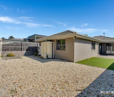 12 Ronald Walker Street, Casey ACT 2913 - House For Rent | Domain - Photo 1