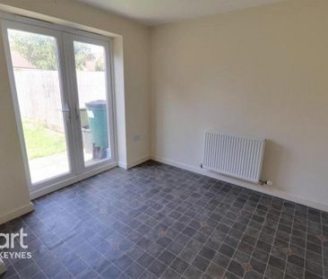 3 bedroom end of terrace house to rent - Photo 2
