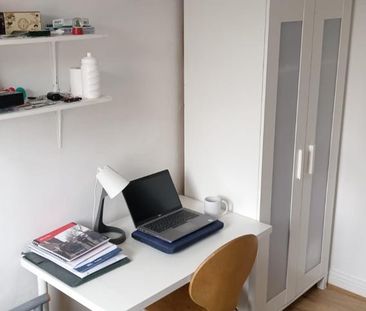 Room in a Shared House, Netherland, S10 - Photo 6