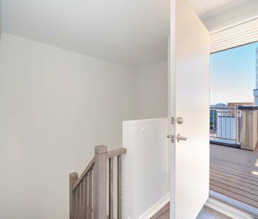 For Lease - 30 Almond Blossom Mews Unit# 126, Vaughan, Ontario - Photo 5