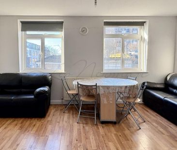 2 bedroom flat to rent - Photo 3