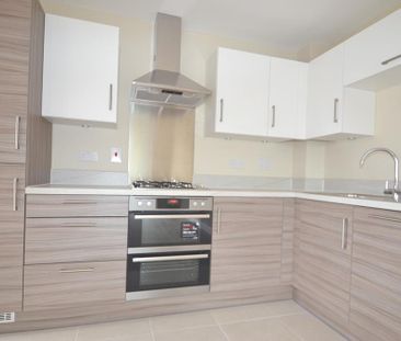 2 bedroom apartment - Photo 4