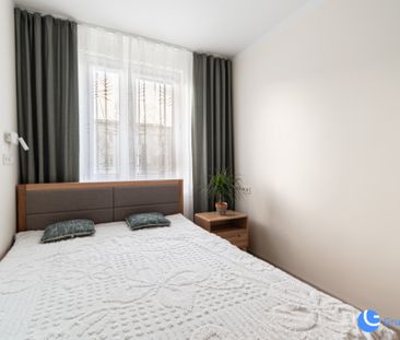 Dwa pokoje świeżo po remoncie, 44 m2. Azory. - Фото 4