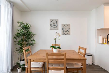 For Lease - 1808 St Clair Avenue Unit# 219, Toronto, Ontario - Photo 5