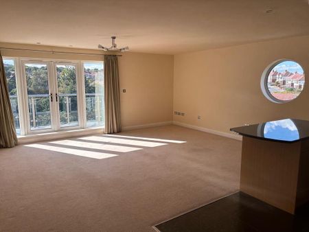 2 bedroom apartment to rent - Photo 2