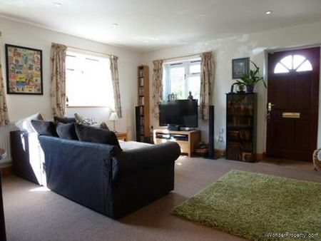 2 bedroom property to rent in Worcester - Photo 5