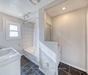 For Lease - 31 Glen Muir Drive, Toronto, Ontario - Photo 6