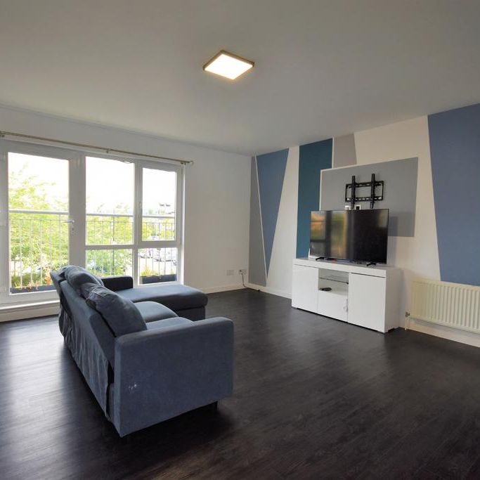 2 bedroom flat to rent - Photo 1