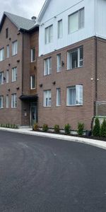 Condo a louer avec internet et stationnement intérieur - Photo 3