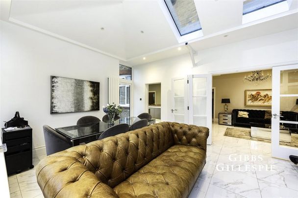 5 bedroom detached house to rent - Photo 1