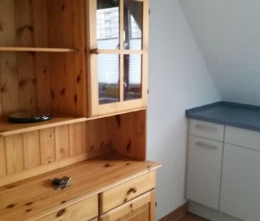 2,5 Zimmer DG Wohnung ab 01.01.2025 in Zentrumsnähe an Berufstätige... - Foto 1