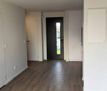 Stylish in St Albans - Photo 5