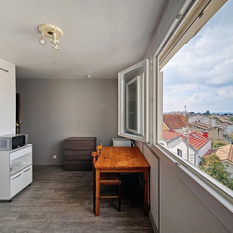 Location Appartement 1 pièce 17m² AGEN 47000 - Photo 1