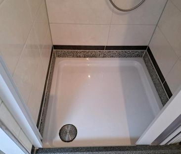 €500.- K.M+ € 150.- N K. 1Person mit Arbeitsvertrag - Foto 1