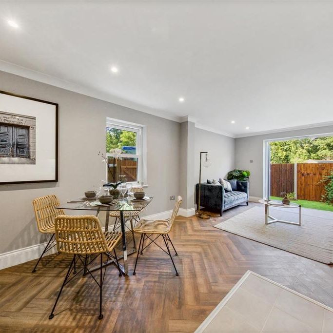 2 bedroom flat to rent - Photo 1