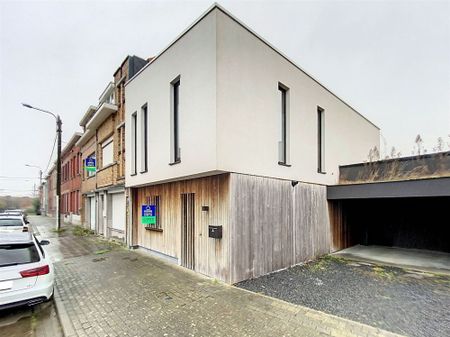 Rijwoning met 3 slaapkamers, terras en tuin - Foto 2