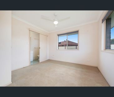 9 Diddams Street, Loganholme, Qld 4129 - Photo 3