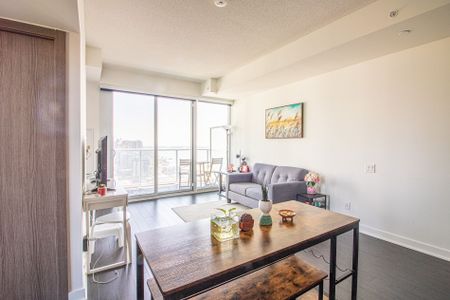 For Lease - 17 Bathurst Street Unit# 3610, Toronto, Ontario - Photo 2