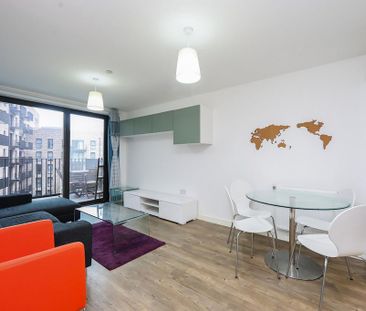 2 bedroom flat to rent - Photo 1