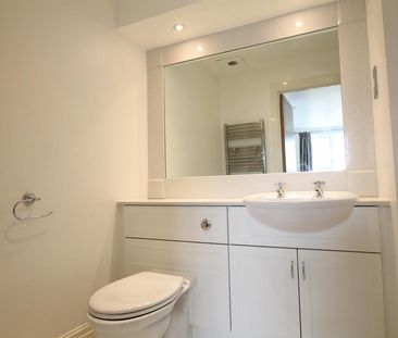 2 bedroom apartment to rent Alexander House, Royal Quarter, Kingsto... - Photo 1