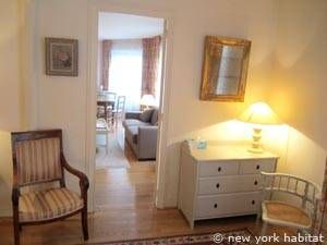 Logement à Paris, Location meublée - T2 - Saint-Germain des Prés, Tour Eiffel - Champ de Mars - Hôtel des Invalides (PA-1656) - Photo 4