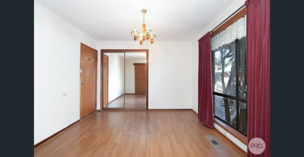 IDEAL FAMILY LIVING IN BALLARAT NORTH - Photo 1