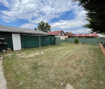 50 Henderson Road, Queanbeyan NSW 2620 - House For Rent | Domain - Photo 4