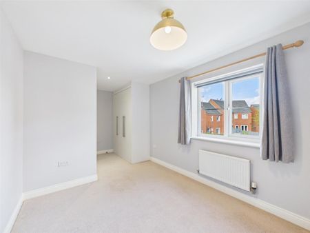 2 BED Coach House To rent - Photo 3