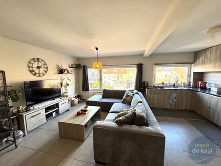 Appartement te huur - Foto 2