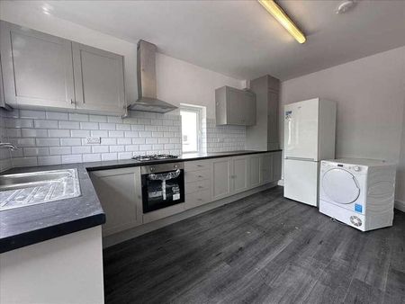 Kenton Lane, Harrow, HA3 - Photo 5