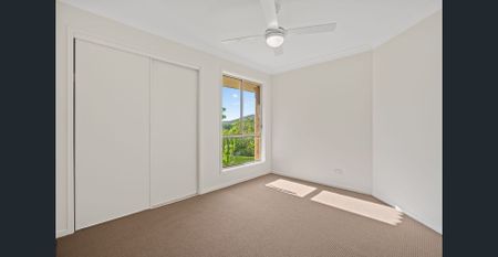 Immaculate Family Home - Photo 3