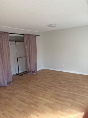 For Lease - 15 Wallace Street, Vaughan, Ontario - Photo 1