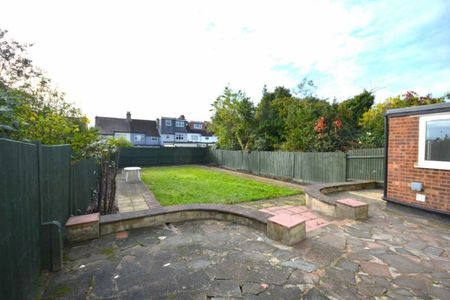 Elliot Road, Hendon, NW4 - Photo 5