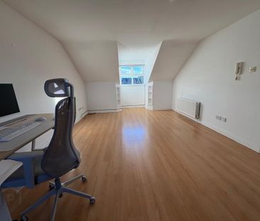 7b Hillsborough Court, Carryduff, BT8 8SU - Photo 5