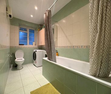 1 bedroom in a house share to rent - Photo 6