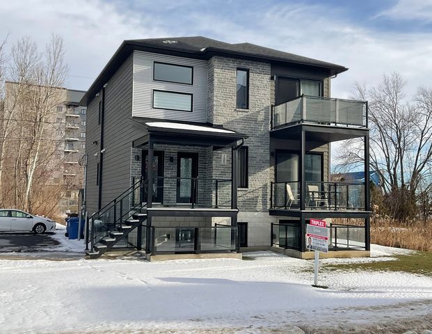 À louer / Appartement - Photo 1